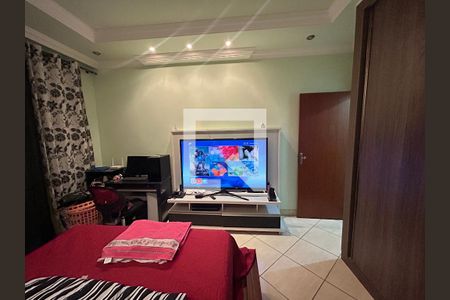 Casa à venda com 2 quartos, 250m² em Vereda, Contagem