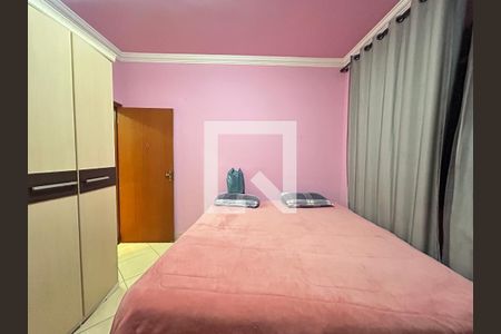 Casa à venda com 2 quartos, 250m² em Vereda, Contagem