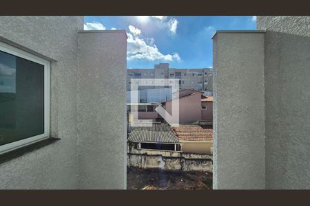 Vista de apartamento à venda com 2 quartos, 54m² em Santa Maria, Santo André