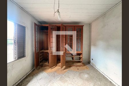 Quarto 1 de casa à venda com 6 quartos, 319m² em Parque João Ramalho, Santo André