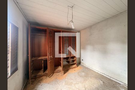 Quarto 1 de casa à venda com 6 quartos, 319m² em Parque João Ramalho, Santo André