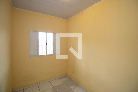 Quarto 2 de casa para alugar com 3 quartos, 71m² em Jardim Julieta, São Paulo