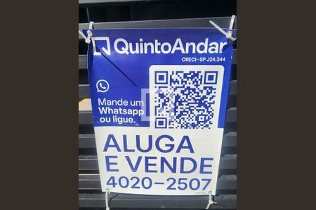 Placa de apartamento à venda com 2 quartos, 44m² em Parque Vitoria, São Paulo