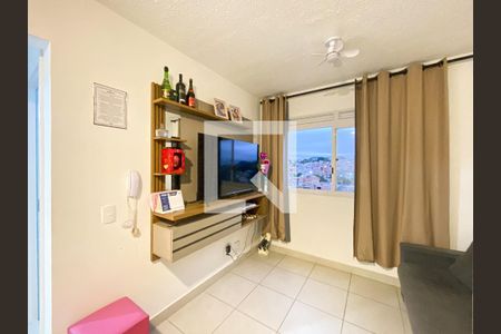 Sala / Cozinha de apartamento para alugar com 2 quartos, 50m² em Parque Novo Mundo, São Paulo