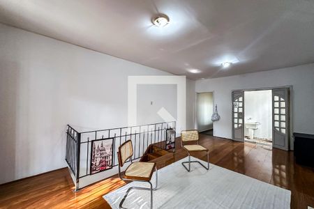 Sala de casa para alugar com 1 quarto, 55m² em Luz, São Paulo