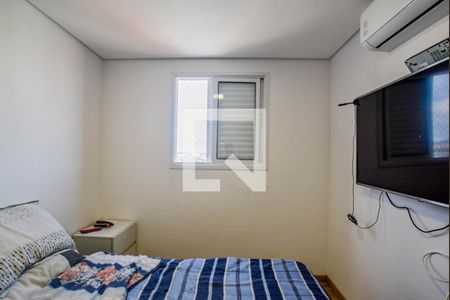 Quarto 2 de apartamento à venda com 2 quartos, 100m² em Jardim Cristiane, Santo André