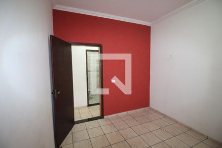 Quarto 1 de casa para alugar com 2 quartos, 100m² em Olaria, Contagem