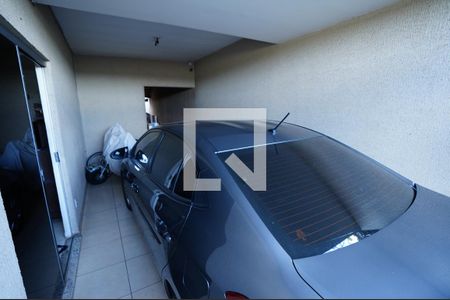 Casa à venda com 3 quartos, 134m² em Setor Leste Universitário, Goiânia