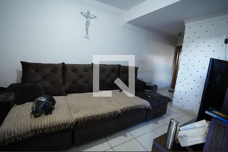 Casa à venda com 3 quartos, 134m² em Setor Leste Universitário, Goiânia