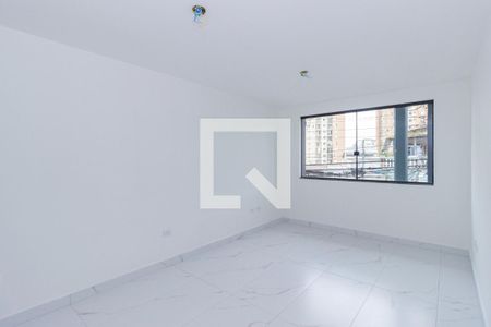 Sala de casa à venda com 2 quartos, 108m² em Vila Arcadia, São Paulo