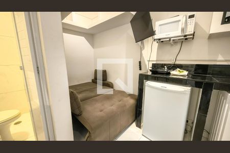 Sala/Quarto de kitnet/studio para alugar com 1 quarto, 15m² em Jardim Taquaral, São Paulo