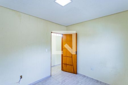 Quarto 1 de casa para alugar com 2 quartos, 120m² em Jardim Marilu, São Paulo