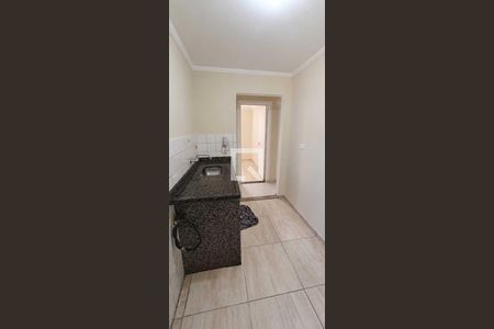 Cozinha de apartamento à venda com 2 quartos, 52m² em Conjunto Residencial José Bonifácio, São Paulo