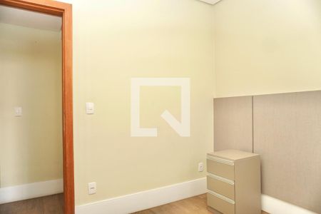 Quarto 1 de apartamento para alugar com 3 quartos, 80m² em Cidade Nova, Belo Horizonte