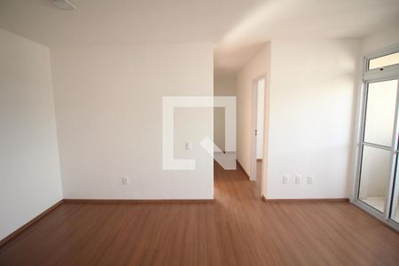 Sala de apartamento para alugar com 3 quartos, 65m² em Jk, Contagem