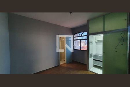 Quarto de apartamento para alugar com 3 quartos, 120m² em Nova Suíça, Belo Horizonte
