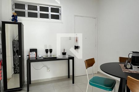 Copa de kitnet/studio para alugar com 1 quarto, 55m² em José Menino, Santos