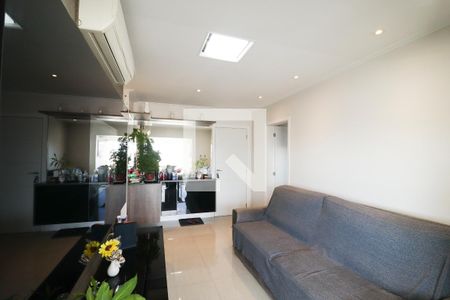 Sala de apartamento à venda com 2 quartos, 70m² em Santa Teresinha, São Paulo