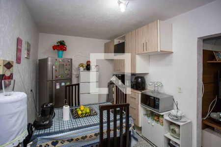 Cozinha  de casa à venda com 3 quartos, 240m² em Taboão, Diadema