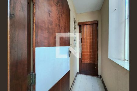 Entrada de apartamento à venda com 1 quarto, 28m² em Tijuca, Rio de Janeiro