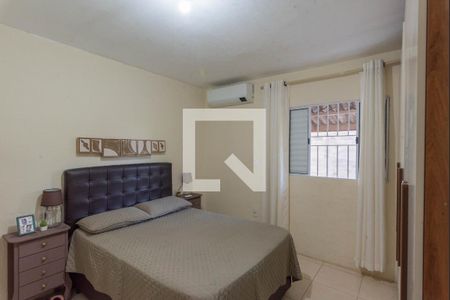 Suíte  de casa à venda com 3 quartos, 182m² em Jardim Novo Campos Eliseos, Campinas