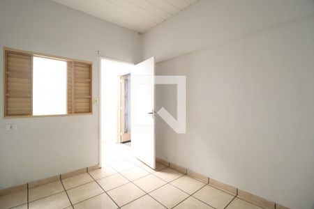 Quarto  de casa para alugar com 2 quartos, 90m² em Santa Mônica, Uberlândia