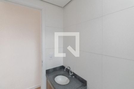 Banheiro da Suíte de apartamento para alugar com 1 quarto, 58m² em Parada Inglesa, São Paulo