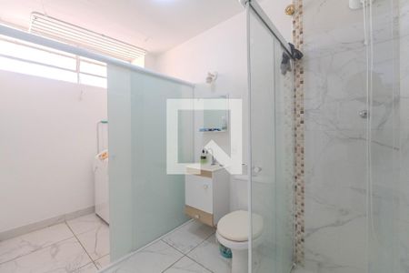 Banheiro de apartamento para alugar com 1 quarto, 60m² em Bela Vista, São Paulo