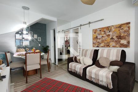 Sala de casa de condomínio à venda com 3 quartos, 116m² em Pechincha, Rio de Janeiro