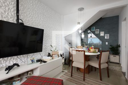 Sala de casa de condomínio à venda com 3 quartos, 116m² em Pechincha, Rio de Janeiro