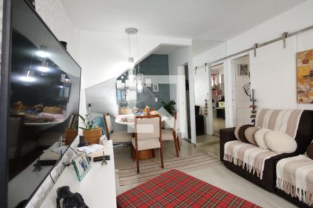 Sala de casa de condomínio à venda com 3 quartos, 116m² em Pechincha, Rio de Janeiro