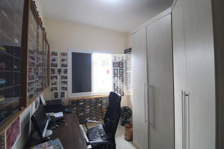 Quarto 1 de casa de condomínio à venda com 3 quartos, 90m² em Rio Bonito, São Paulo