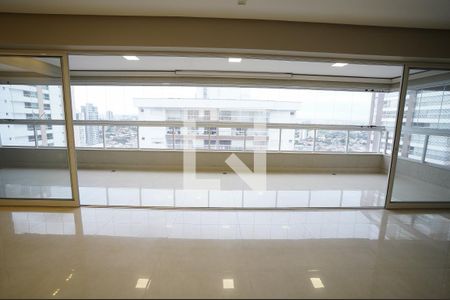 Apartamento à venda com 4 quartos, 215m² em Setor Bueno, Goiânia