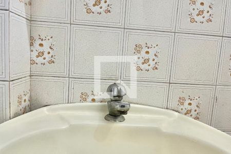 Banheiro de casa à venda com 3 quartos, 100m² em Vila Fachini, São Paulo