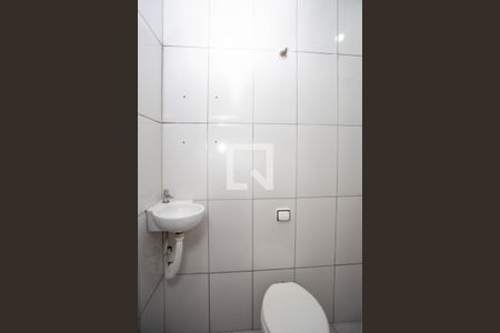 Banheiro de casa para alugar com 1 quarto, 70m² em Jardim Melo, Diadema