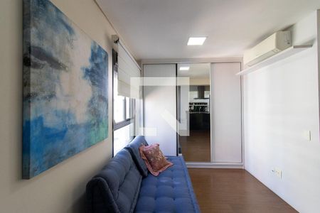 Sala de apartamento para alugar com 1 quarto, 95m² em Cambuí, Campinas