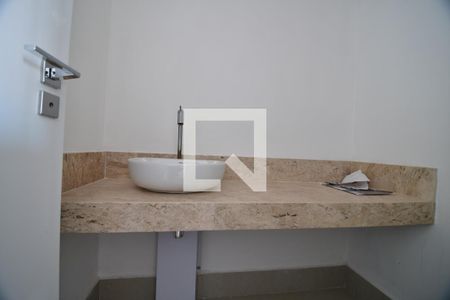 Lavabo de apartamento à venda com 2 quartos, 105m² em Jardim das Paineiras, Campinas