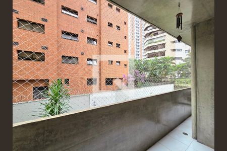 Varanda de apartamento para alugar com 3 quartos, 132m² em Moema, São Paulo