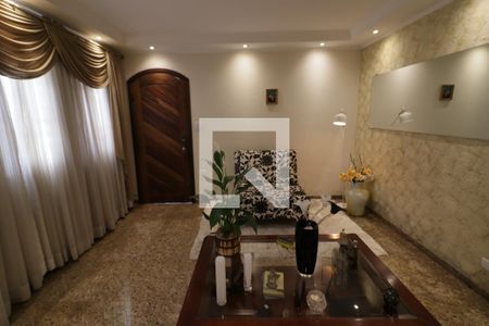 Sala de casa à venda com 2 quartos, 200m² em Pestana, Osasco
