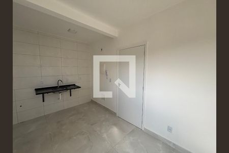 Sala/cozinha de apartamento para alugar com 1 quarto, 30m² em Cidade Antônio Estêvão de Carvalho, São Paulo