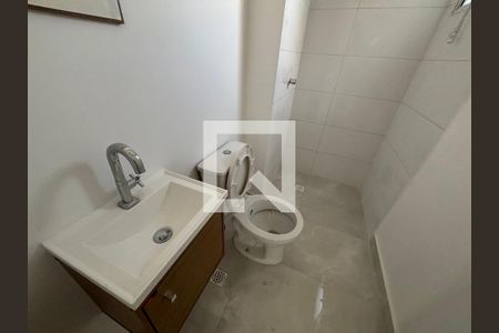 Banheiro  de apartamento para alugar com 1 quarto, 30m² em Cidade Antônio Estêvão de Carvalho, São Paulo