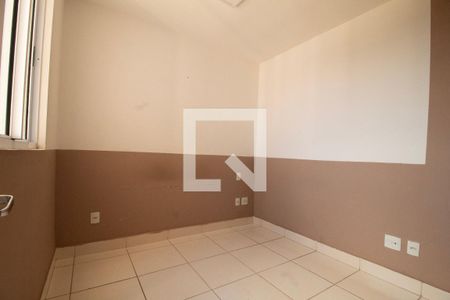 Quarto 01 de apartamento para alugar com 2 quartos, 50m² em Palmeiras, Belo Horizonte