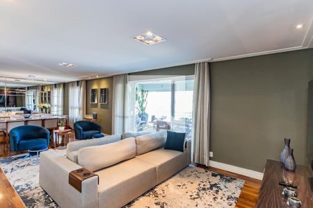 Apartamento à venda com 3 quartos, 154m² em Vila Albertina, São Paulo