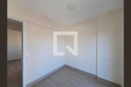 Quarto 1 de apartamento para alugar com 2 quartos, 44m² em Vila Pauliceia, São Paulo