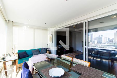 Varanda de apartamento para alugar com 2 quartos, 100m² em Vila Romana, São Paulo