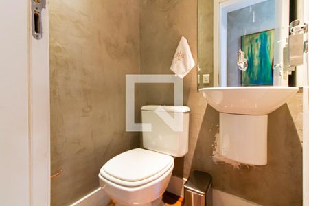 Lavabo de apartamento para alugar com 2 quartos, 100m² em Vila Romana, São Paulo