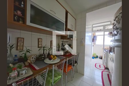 Cozinha de apartamento à venda com 2 quartos, 60m² em Vila Romana, São Paulo