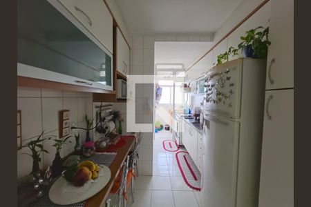 Cozinha de apartamento à venda com 2 quartos, 60m² em Vila Romana, São Paulo