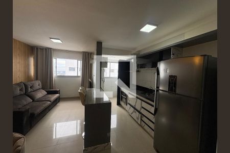 Apartamento à venda com 2 quartos, 74m² em Vila Rosa, Goiânia