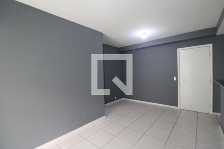 Sala de apartamento para alugar com 2 quartos, 65m² em Barra da Tijuca, Rio de Janeiro
